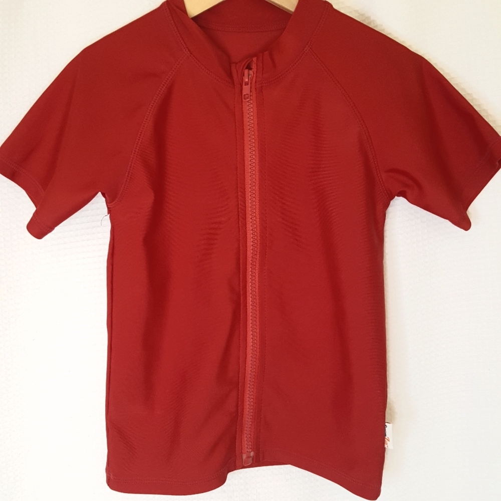 NEW SwimZip Girls Boys Size 4 Red Rashguard Zip Up Swim Sun Shirt